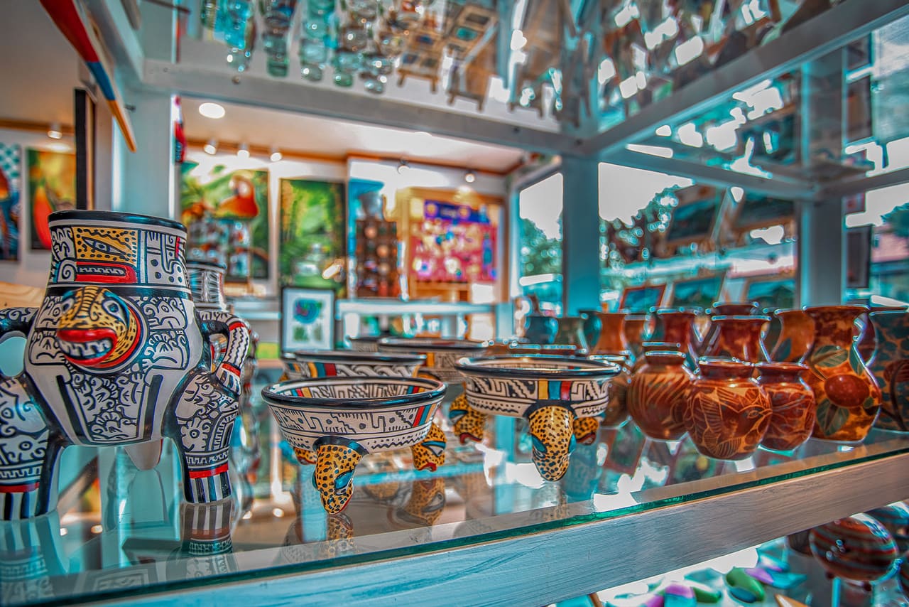 Tienda de artesanías y souvenirs La Fortuna